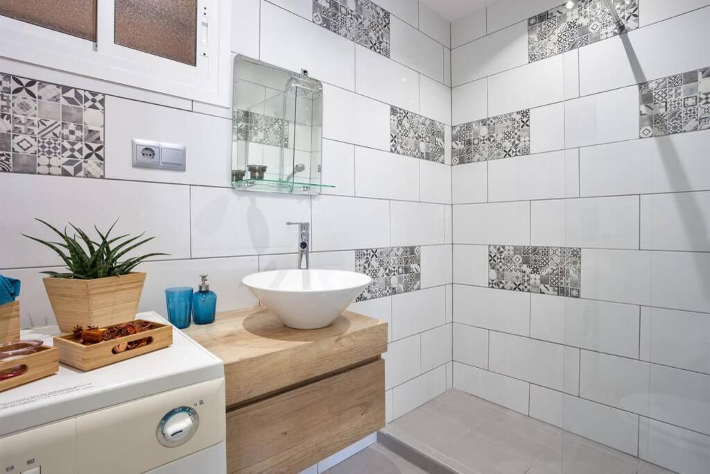 Puertosol 33 - 2 Bed Apartment, Beach Puerto Marina Benalmádena Dış mekan fotoğraf
